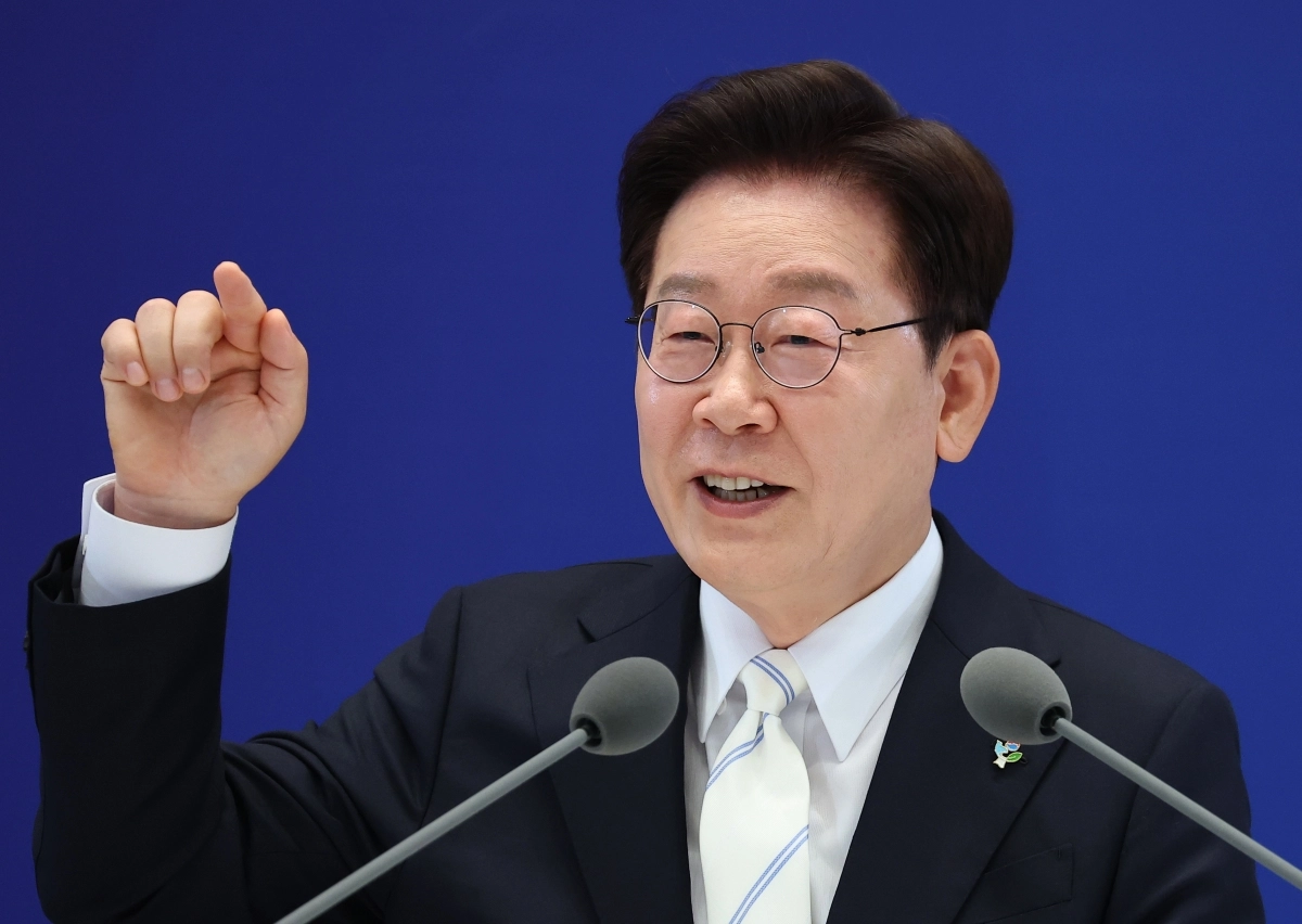 이재명 대통령이 8일 청와대 영빈관에서 열린 취임 1주년 기자회견에서 발언하고 있다. 2026.6.8. 연합뉴스