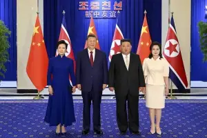 시진핑 “김정은과 신시대 북중관계 중요한 공감대”…방북 마무리