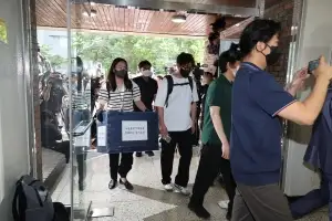 thumbnail - 잠실 투표소 증거보전 불발…“투표용지 보관상자 이미 치워져” thumbnail - 잠실 투표소 증거보전 불발…“투표용지 보관상자 이미 치워져”