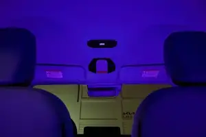 현대차·기아, 세계 최초 ‘탑승 중’ 차량 실내 살균 기술 개발…미래車 위생 선점