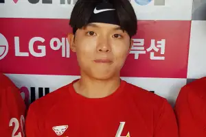 ‘어? 나 없네?’ 대표팀 누락 ‘날벼락’ 정준재 “심장 멎는 줄…기대는 했다”