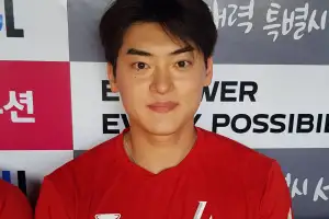 ‘군필 국대’ 조병현의 책임감 “애들 군대 해결에 최선을”