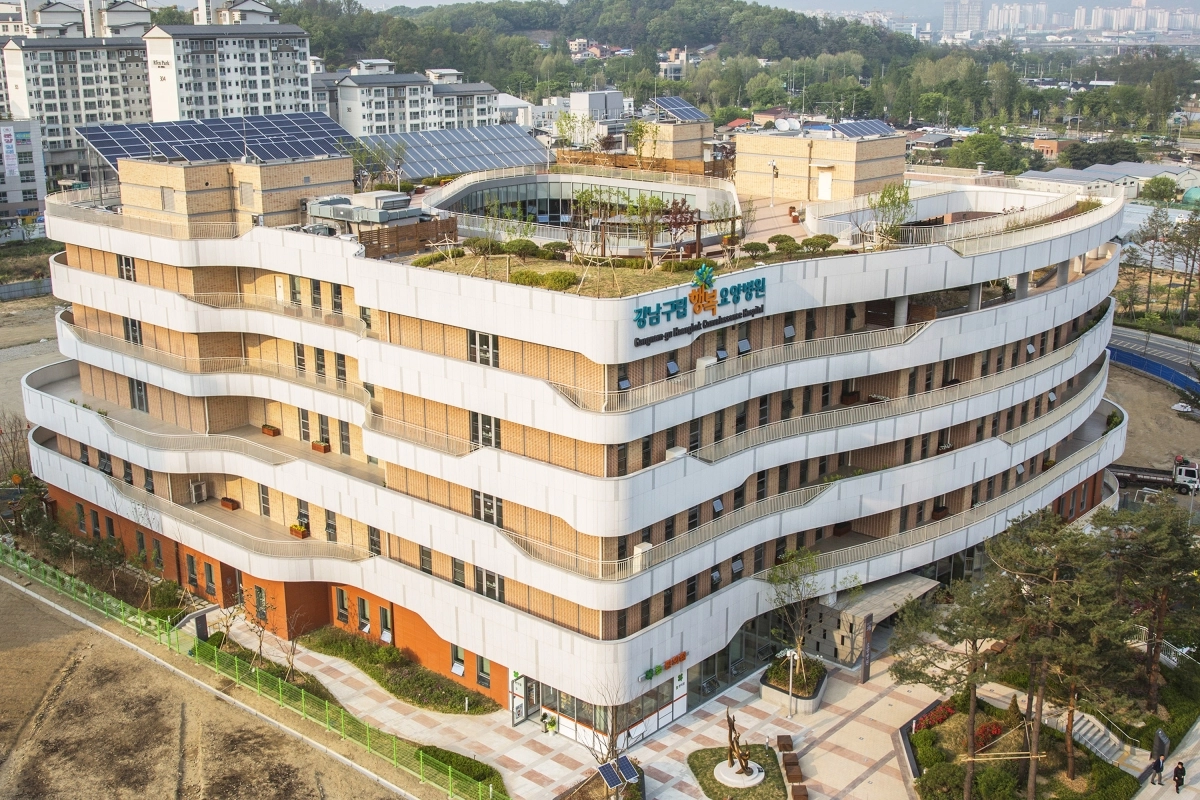 보건복지부 치매안심병원으로 지정된 강남구립행복요양병원의 모습. 강남구 제공