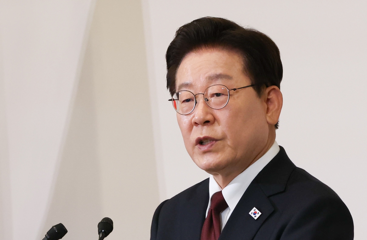 격려사하는 이재명