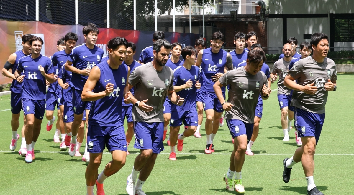 완전체로 훈련하는 축구 대표팀