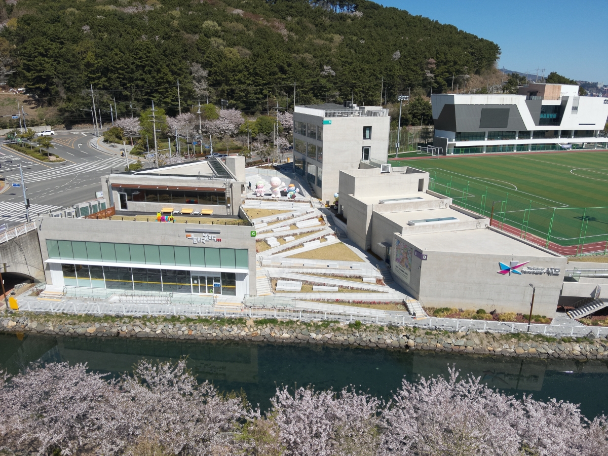 부산 영도 동삼 혁신지구 복합문화공간  새모 전경. 부산시설공단 제공