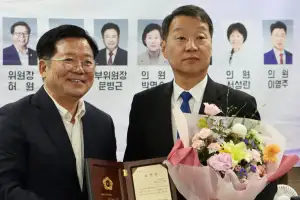 강태형 경기도의원, 전국 최초 ‘와상장애인 이동 지원 조례’로 우수 조례상 수상