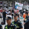개표소 봉쇄 시위 왜 못 뚫나… 경찰 발 묶은 3가지