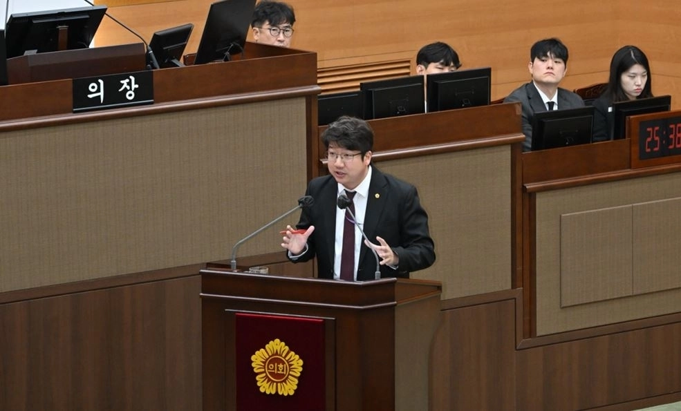 작년 시정질의 당시 발언 중인 문성호 서울시의원(내용과는 무관)