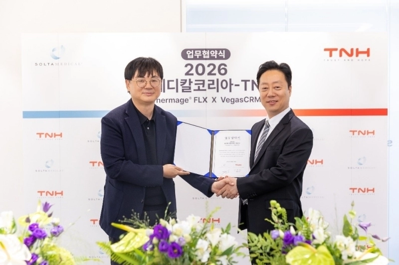 좌측부터 TNH 이판호 대표, 솔타메디칼코리아 한상진 대표
