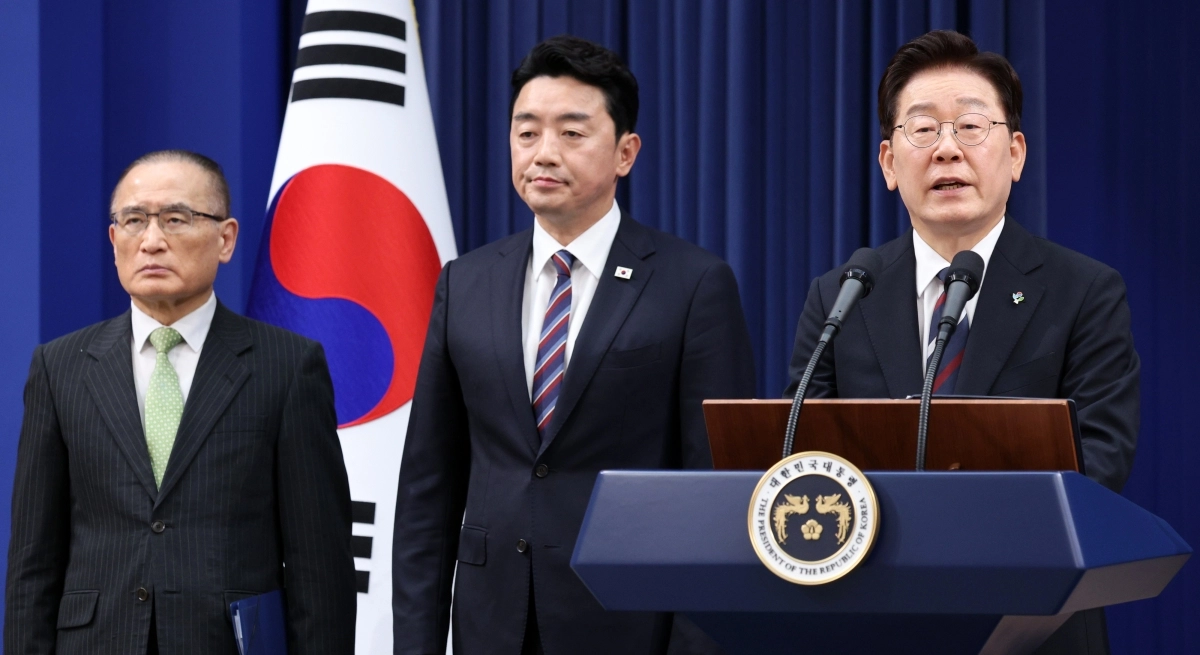 유럽·G7 순방 결과 브리핑 하는 이재명 대통령