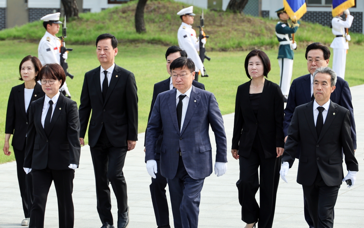 국민의힘 신임 원내대표단 현충원 참배
