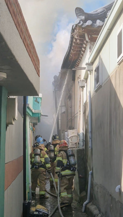 대구 대명동 주택서 불…주민 1명 숨져