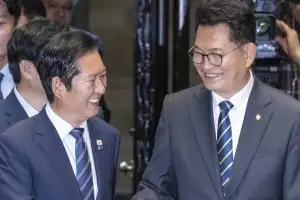송영길 “정청래, 盧대통령과 등져 장례식 참석 못해”…정 “100% 허위”