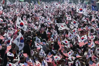 강대국 권력 옹호하는 한국 극우… 조롱과 혐오를 분출하다