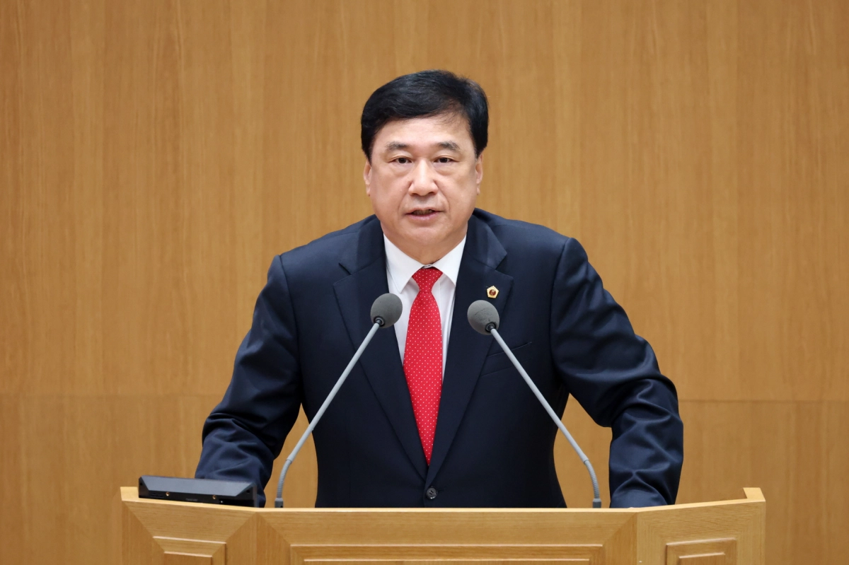 ▲ 이택수 의원이 제391회 정례회 제2차 본회의에서 초고령사회 대응을 위한 ‘경기형 퇴직 전문인력 실버 일자리 모델’ 제안을 주제로 5분 자유발언을 하고 있다.(사진=경기도의회)