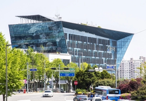 서울 용산구청 전경.  용산구 제공