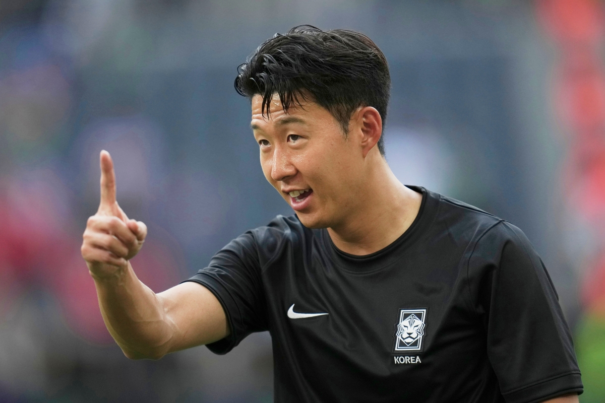 남아공전 앞두고 몸 푸는 손흥민