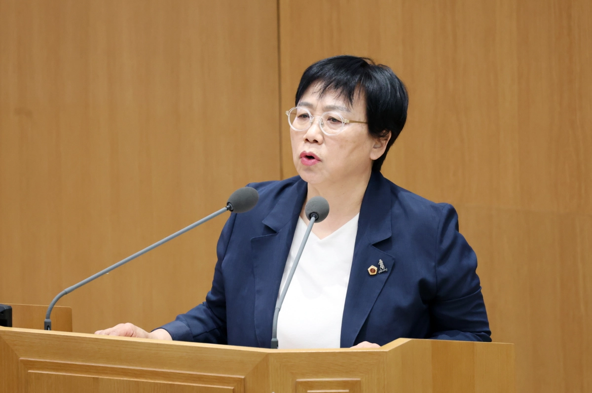 ▲ 조미자 의원이 제391회 정례회 제2차 본회의 5분 자유발언을 통해 남양주 진접 85정비대대 이전부지를 활용한 경기북부상상캠퍼스 조성의 당위성을 피력하고 있다.(사진=경기도의회)