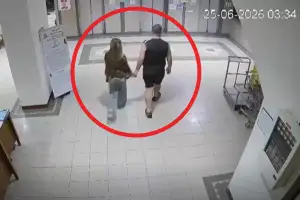 thumbnail - 여행가방서 17세 소녀 알몸 시신 발견… 손잡고 호텔방 들어갔던 호주인, 태국 공항서 체포