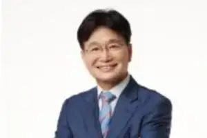 서울시의회 제22기 정책위원회, ‘정책연구 사례집’ 발간… 시정 발전 대안 제시