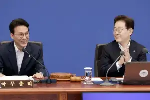 李대통령 “우리 김민석 총리…정말로 크게 국정에 도움 됐다”