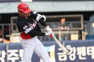 호타준족의 마지막 퍼즐 끼운 김호령...이젠 당당한 호랑이 발톱