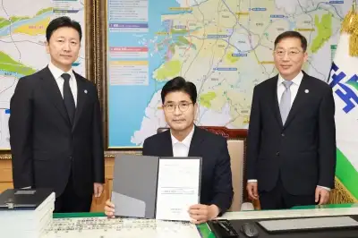 이원택 전북지사 11월부터 ‘간부회의 생중계’…취임 1호 결재