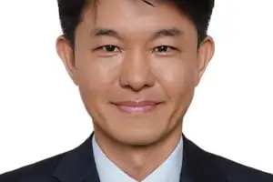AI 작곡에 도전한 용호성 문체부 전 차관…스위스 재즈 경연서 준결승