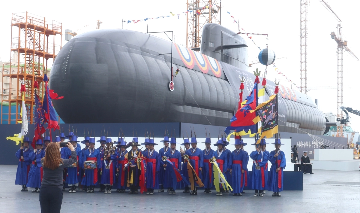 해군 장영실함과 국악대