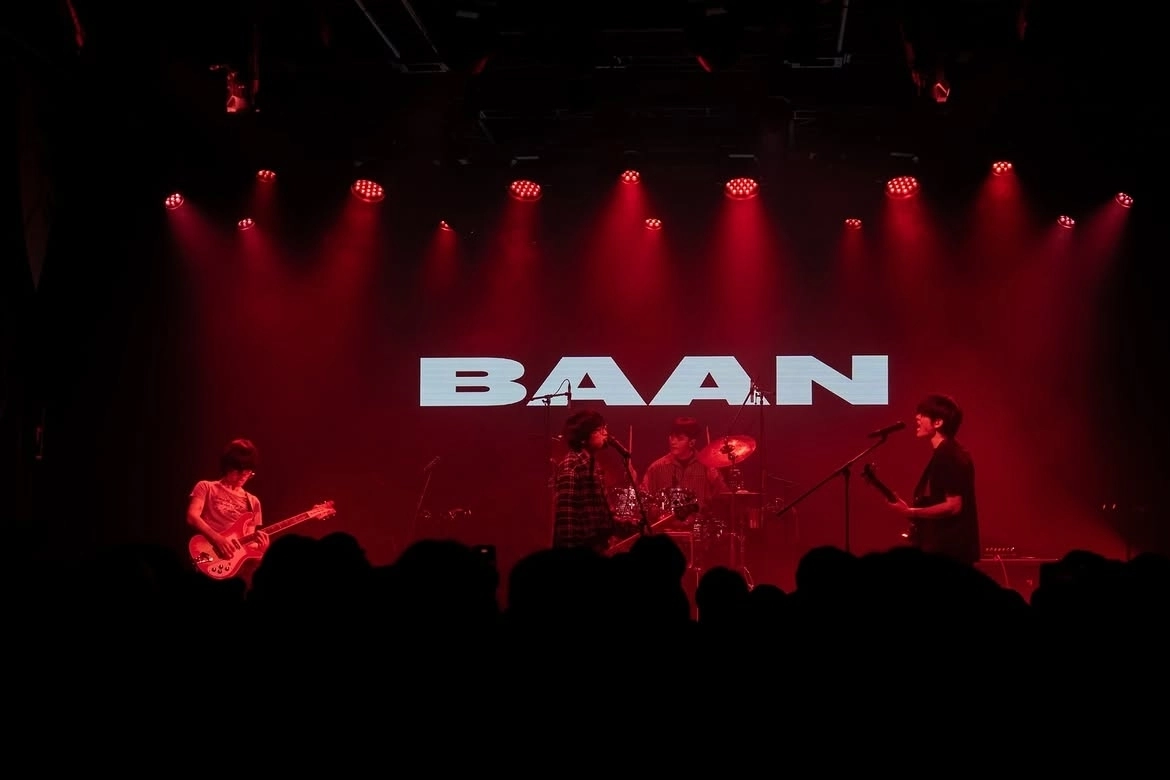 ‘천하제일탈공작소×baan’의 공연은 한국대중음악상을 수상한 반의 음반 ‘노이만’에 신곡을 더해 싯다르타의 생을 따라간다.  세종문화회관·반 제공