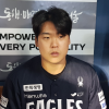 한화는 왜 안 좋은 일만…이번엔 강백호 이탈, 후반기 비상 걸렸다