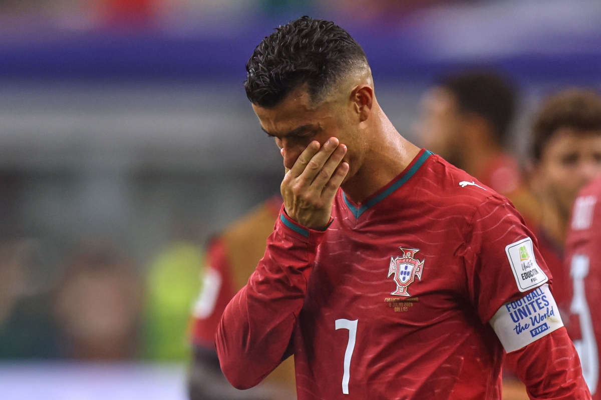 크리스티아누 호날두(포르투갈)가 7일(한국시간) 미국 텍사스주 알링턴에서 열린 2026 FIFA 북중미 월드컵 16강 스페인전이 끝난 뒤 아쉬워하고 있다. AP=연합뉴스