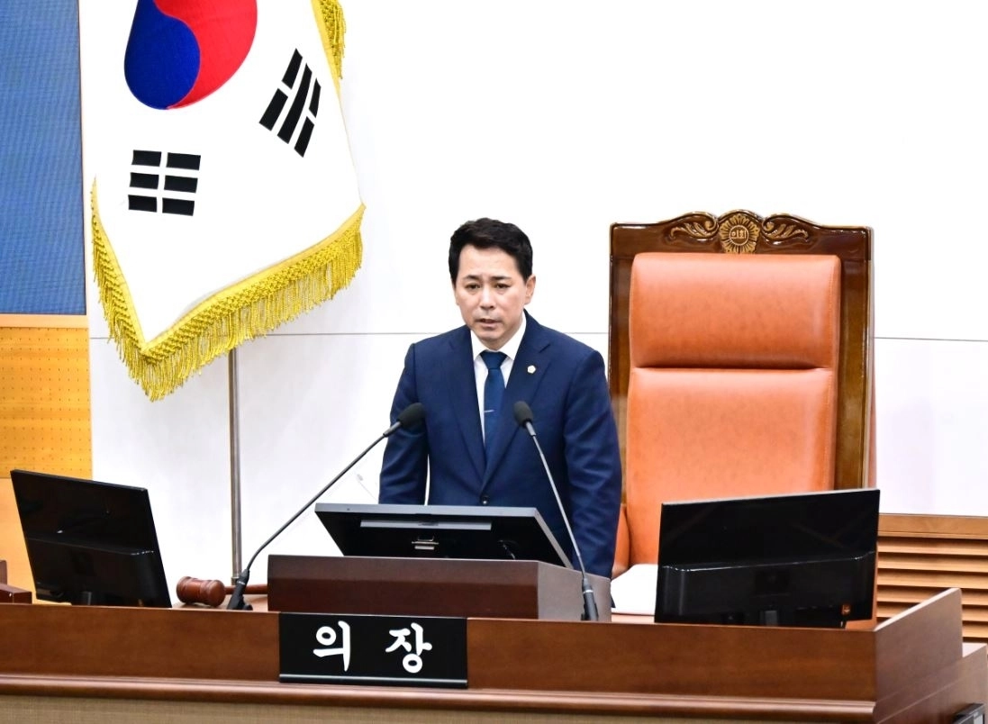제12대 서울시의회 전반기 의장에 선출된 임만균 의원. 서울시의회 제공