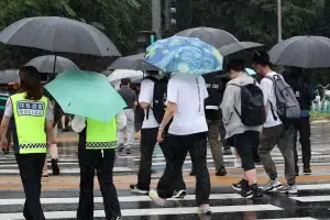9일 밤까지 최대 200㎜ 비… 정부 “지하차도 침수 선제 통제”
