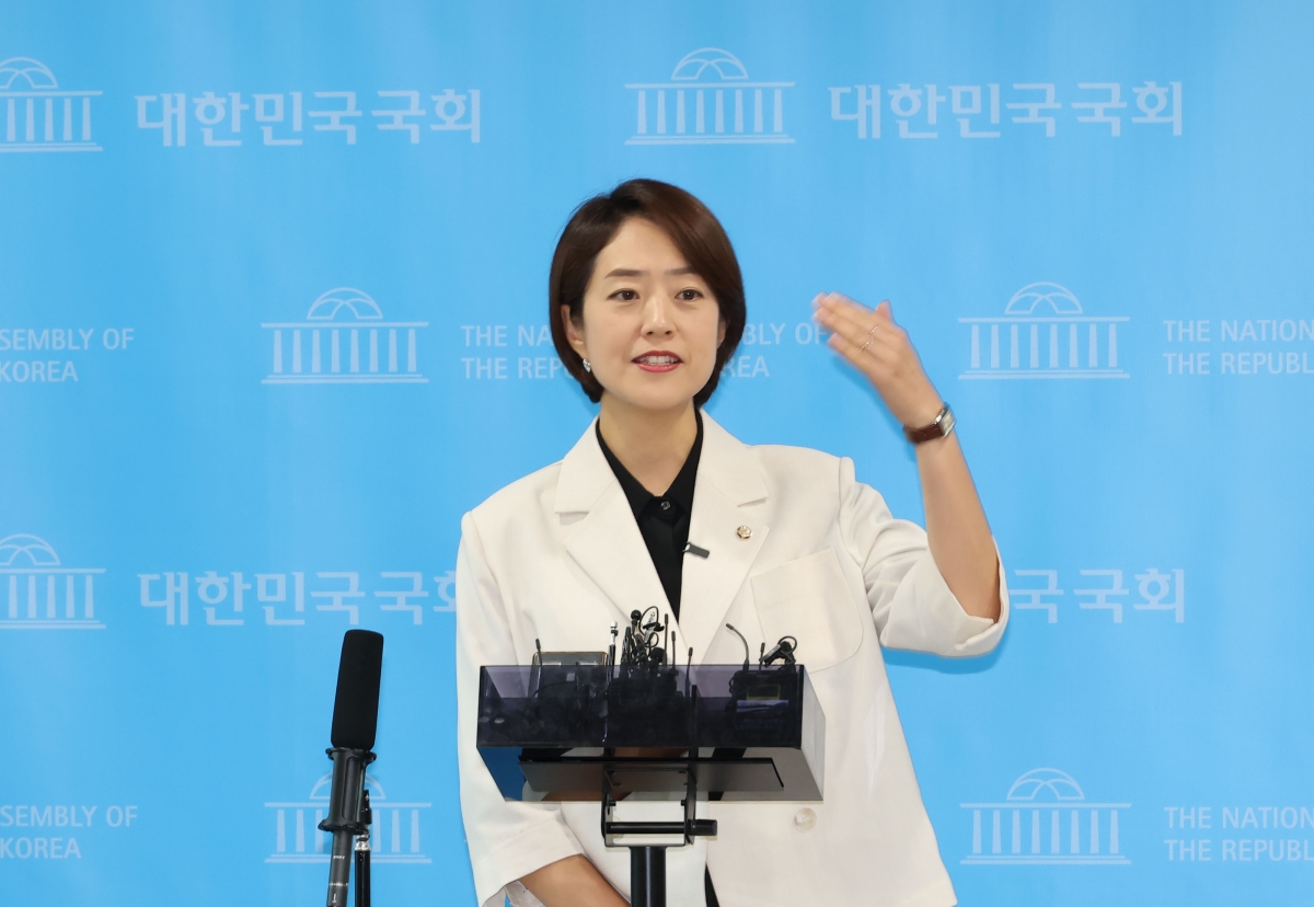 고민정, 당권 도전 공식 선언