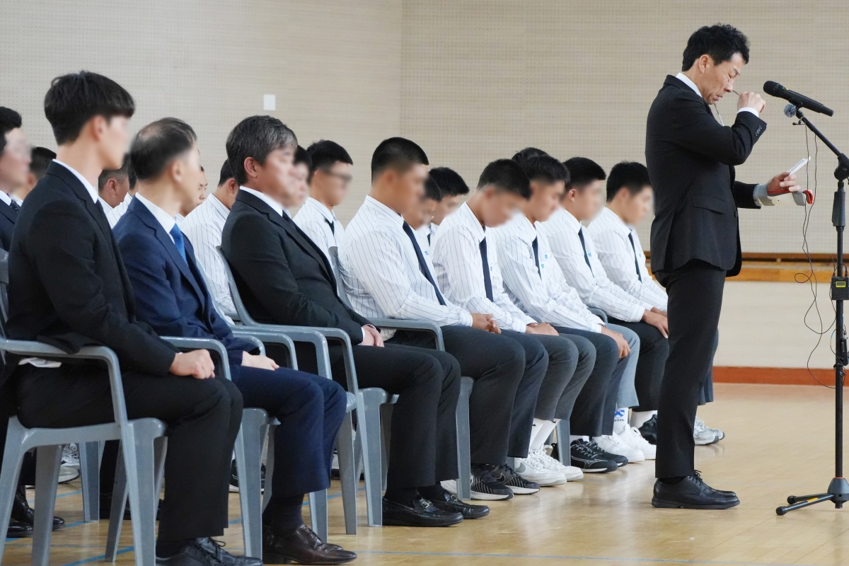 서울 배재고, 광주 제일고 찾아 사과