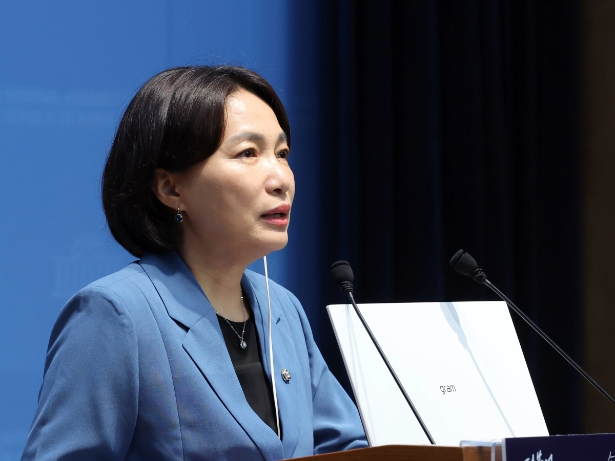 서미화 더불어민주당 의원이 9일 오전 서울 여의도 국회 소통관에서 최고위원 출마선언을 하고 있다.  2026.7.9 뉴스1