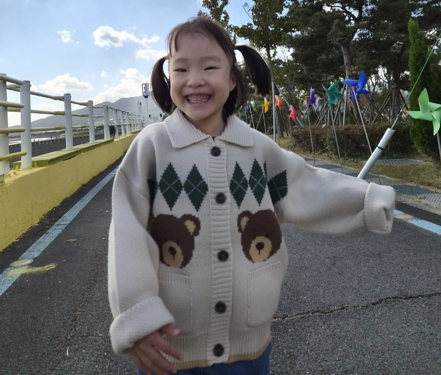 뇌사 장기기증자 만 5세 오유나양. 한국장기조직기증원 제공.