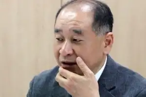 ‘최태원 동거인 간첩설’ 유튜버, 1심 벌금 700만원