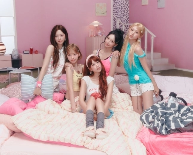 그룹 리센느. 왼쪽부터 리브, 메이, 제나, 원이, 미나미. 더뮤즈엔터테인먼트 제공
