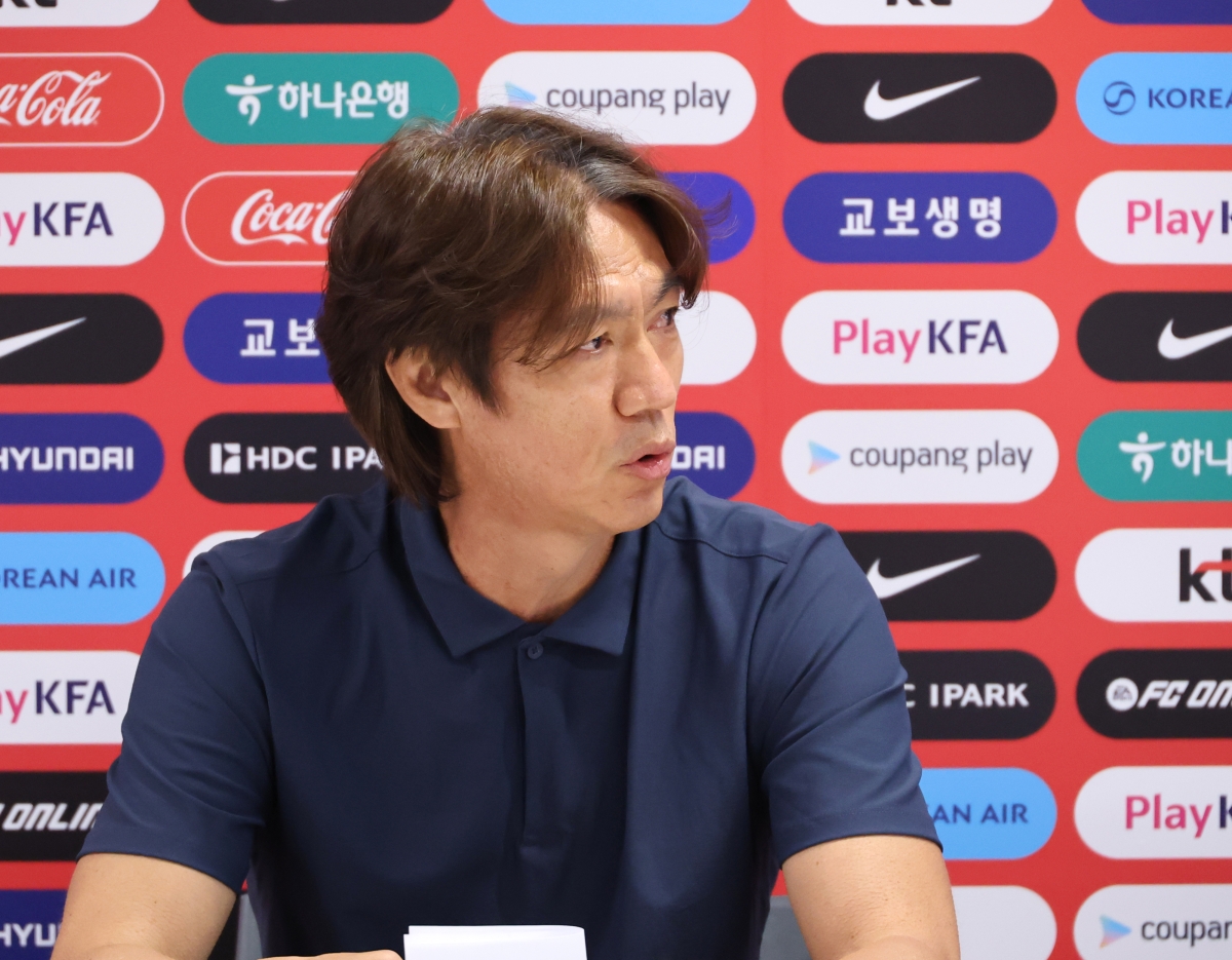 2026 북중미월드컵에서 32강 진출에 실패한 축구 대표팀의 홍명보 감독이 29일(한국시간) 멕시코 사포판 치바스 바예 베르데에서 기자회견을 하며 사퇴 의사를 밝히고 있다. 2026.6.29 사포판 연합뉴스