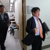최저임금 격차 690원까지 좁혔지만…소상공인 항의 퇴장