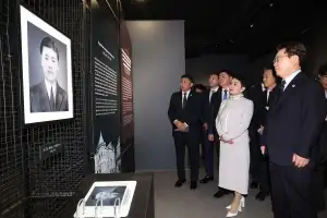 李대통령, 몽골 독립운동 지원 이태준 기념관 방문…한몽 관계 힘 싣기