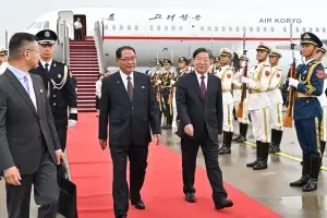시진핑, 베이징서 박태성 北총리 접견...북중 밀착 과시