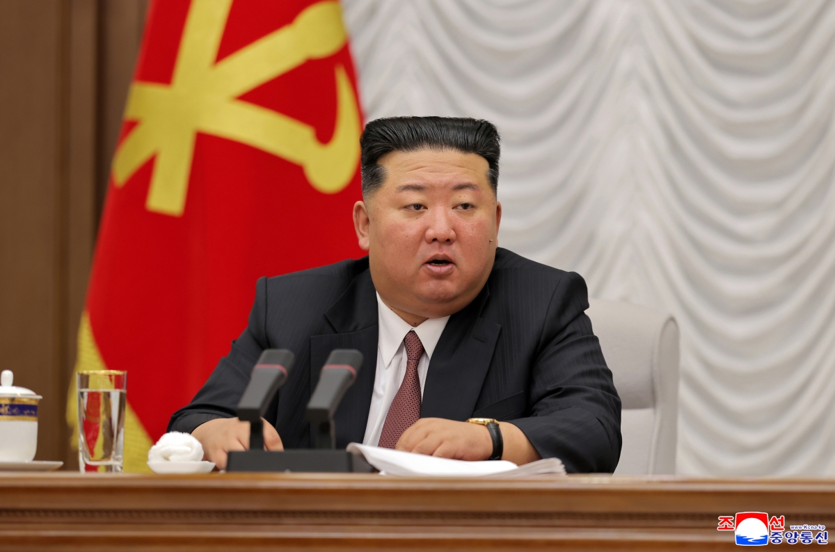 김정은, 노동당 중앙군사위 제9기 1차 확대회의 주재