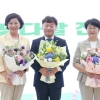 thumbnail - 제12대 경기도의회 의장단, 사무처 직원들과 상견례 ‘대한민국 최고의 의회 만들자’ 다짐