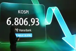 ‘삼전닉스’보다 더 오른 시총 5위, 한달만에 40%↓…개미들 곡소리 나온다