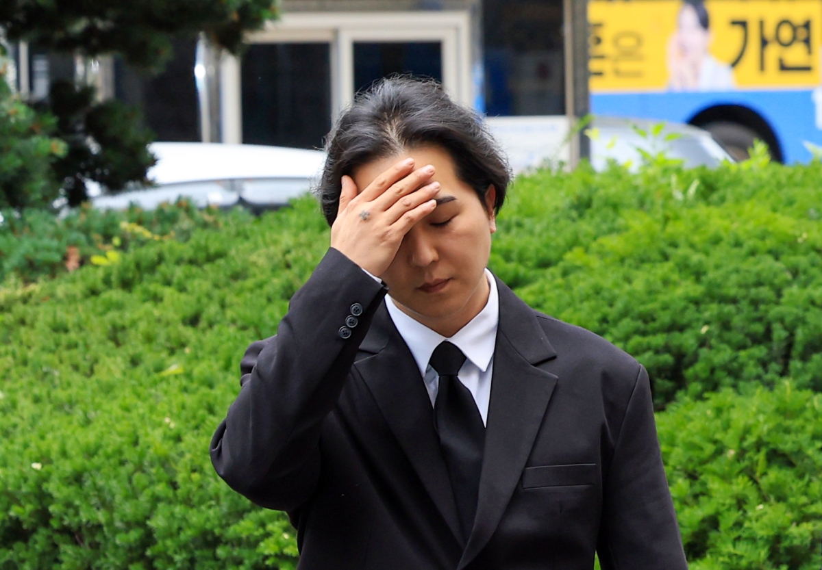 법정 향하는 송민호