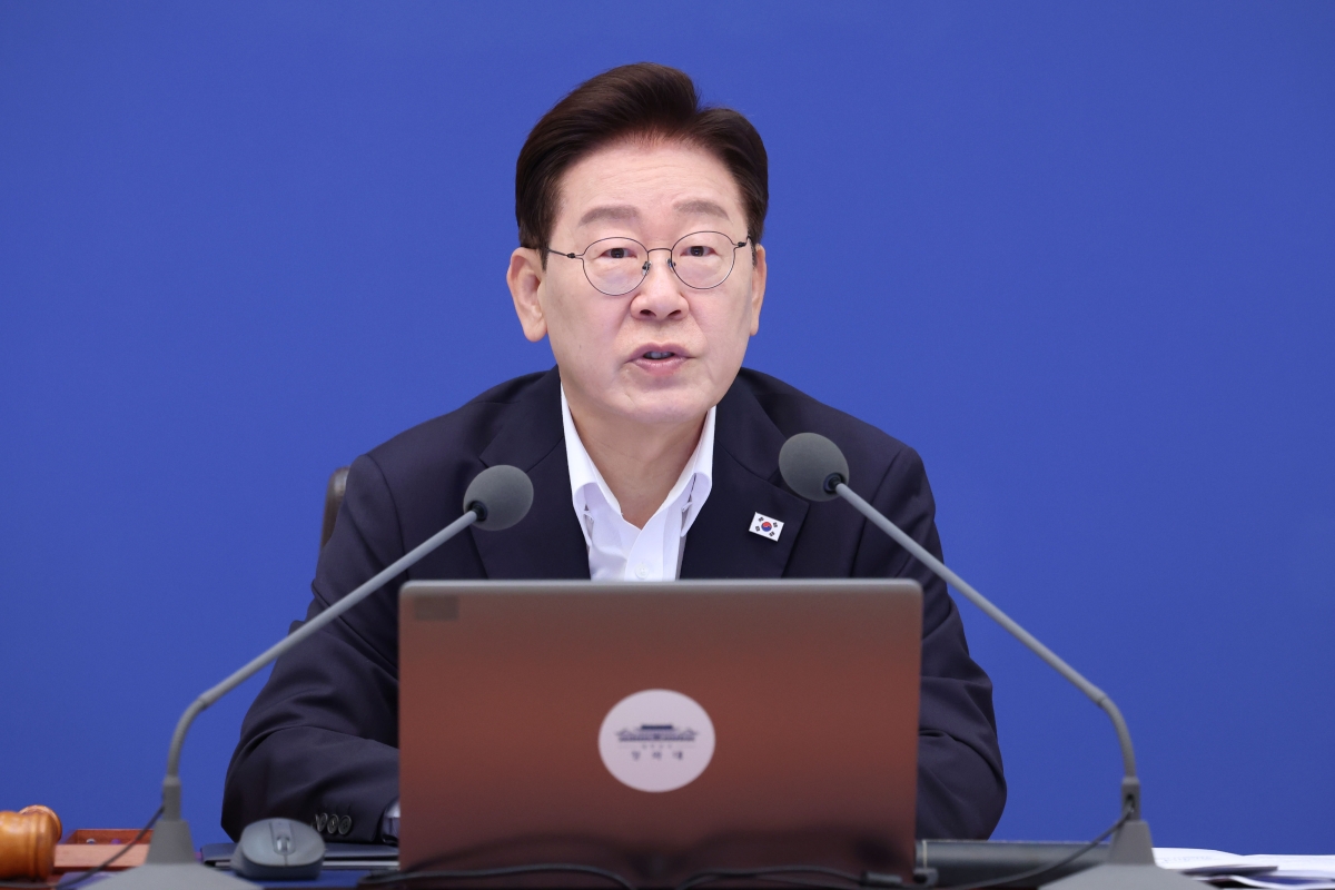 이재명 대통령이 14일 청와대에서 열린 국무회의에서 발언하고 있다. 2026.7.14. 청와대통신사진기자단